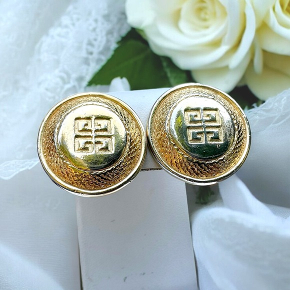 🌺Vintage Givenchy Gold Logo Earrimgs - Picture 3 of 14
